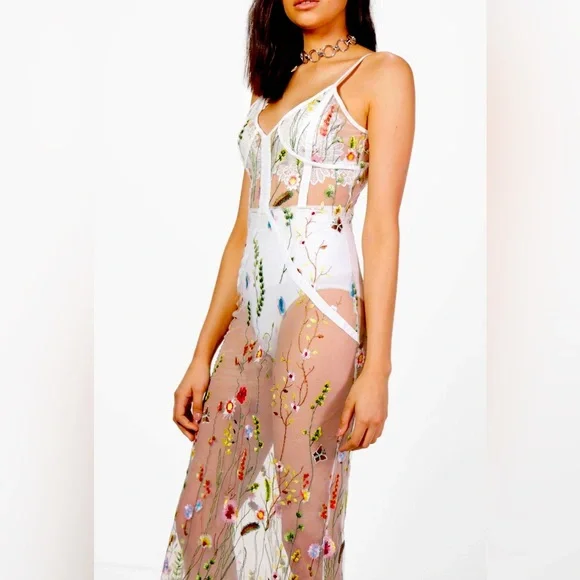 sachin and babi light blue dress Romantic Vintage Inspired Wildflower Floral Embroidery Off-The-Shoulder  Evening Dress